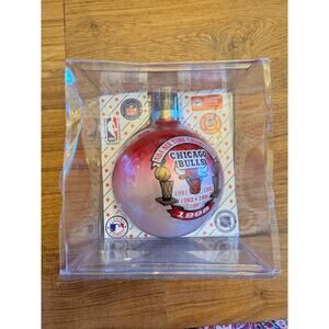 Vintage Chicago Bulls Christmas Ornament 1998